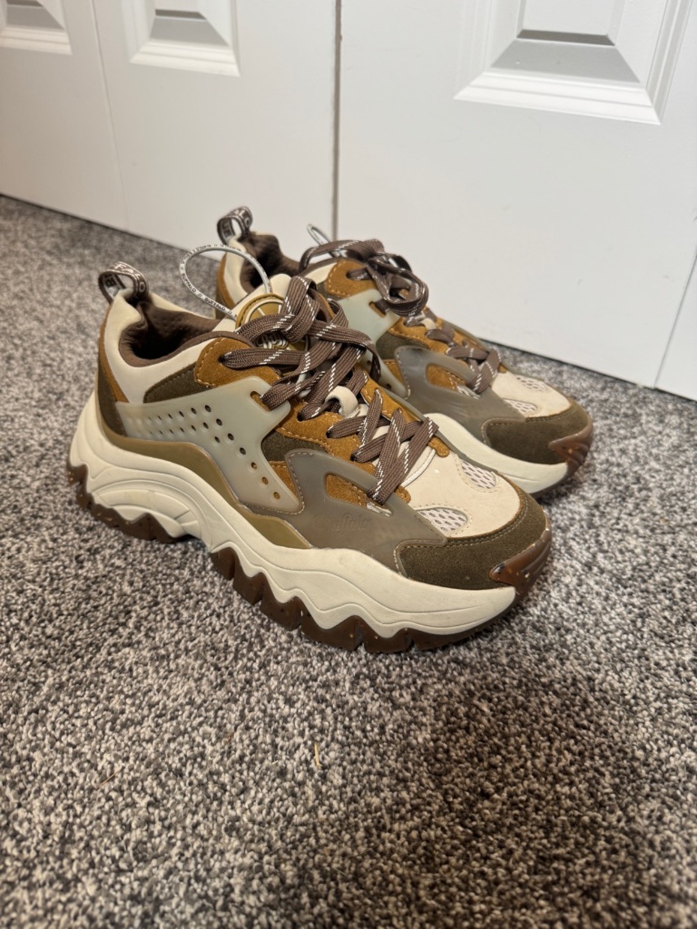 Buffalo Trail One Chunky Sneakers Womens 6.5 Beige Brown Platform Dad Shoes
